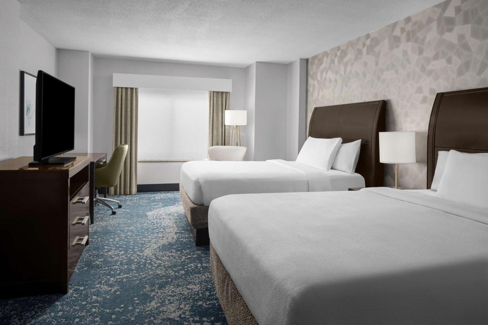 Hilton Garden Inn Bethesda Downtown Exterior photo